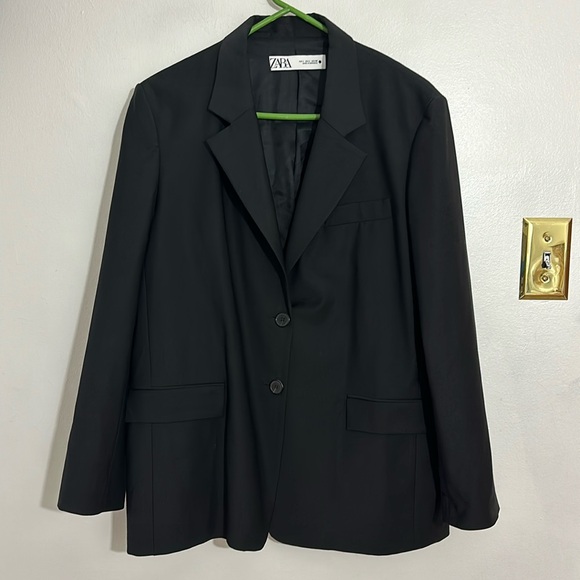 Zara Blazer - Picture 2 of 7